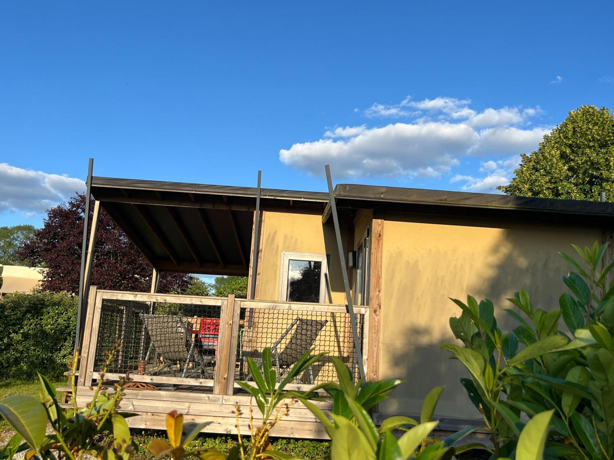 La Buissonniere Lodges Chisseaux Exteriör bild