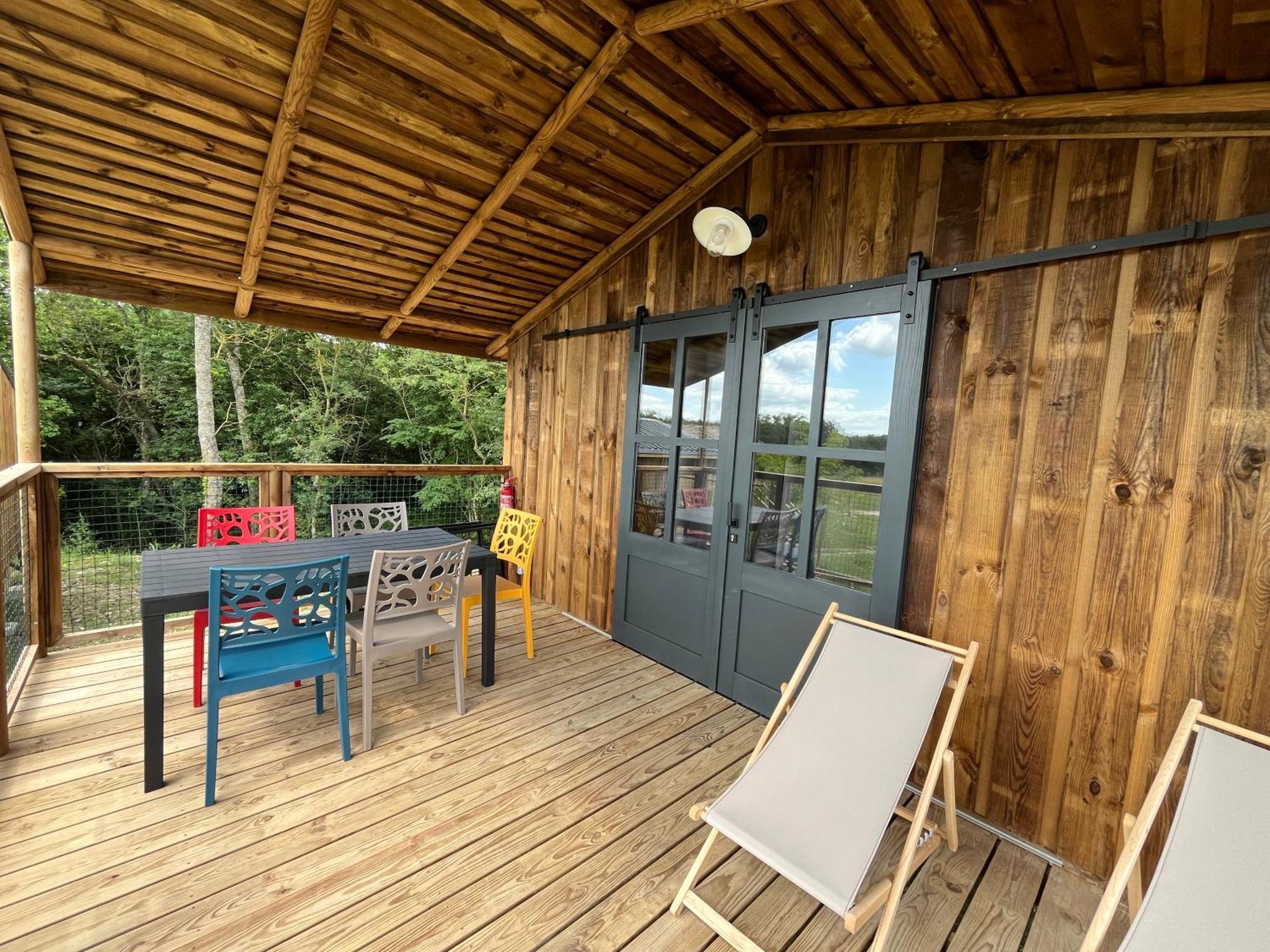 La Buissonniere Lodges Chisseaux Exteriör bild