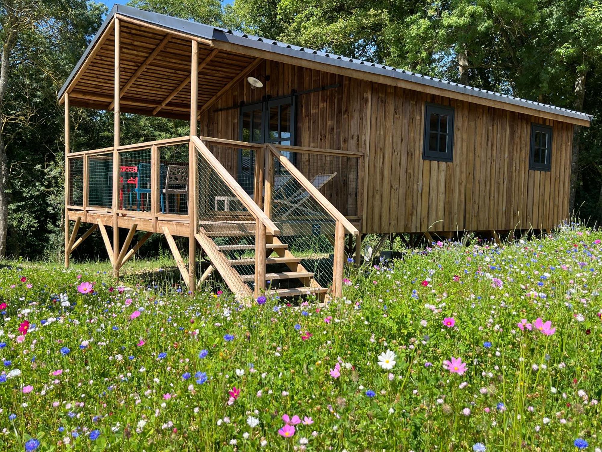 La Buissonniere Lodges Chisseaux Exteriör bild