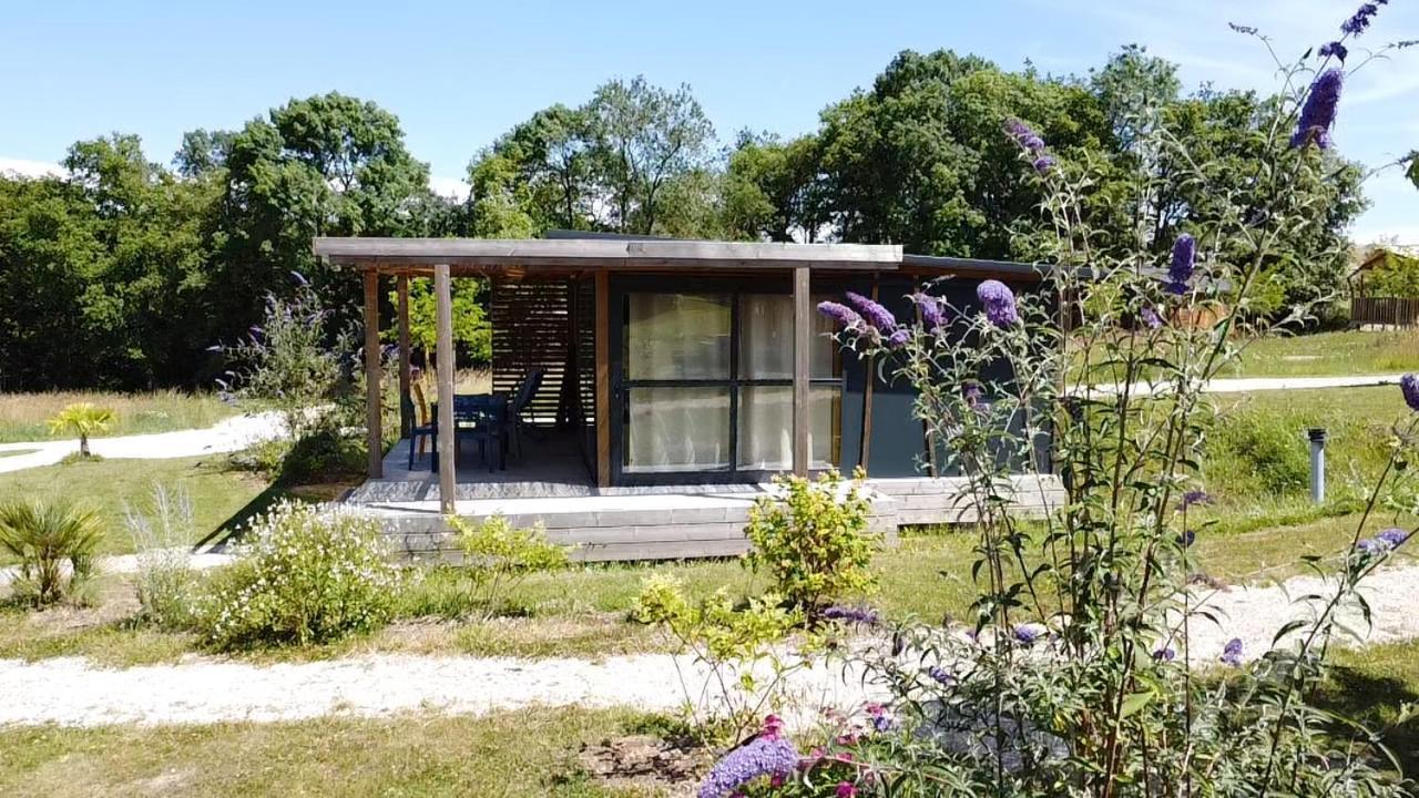 La Buissonniere Lodges Chisseaux Exteriör bild