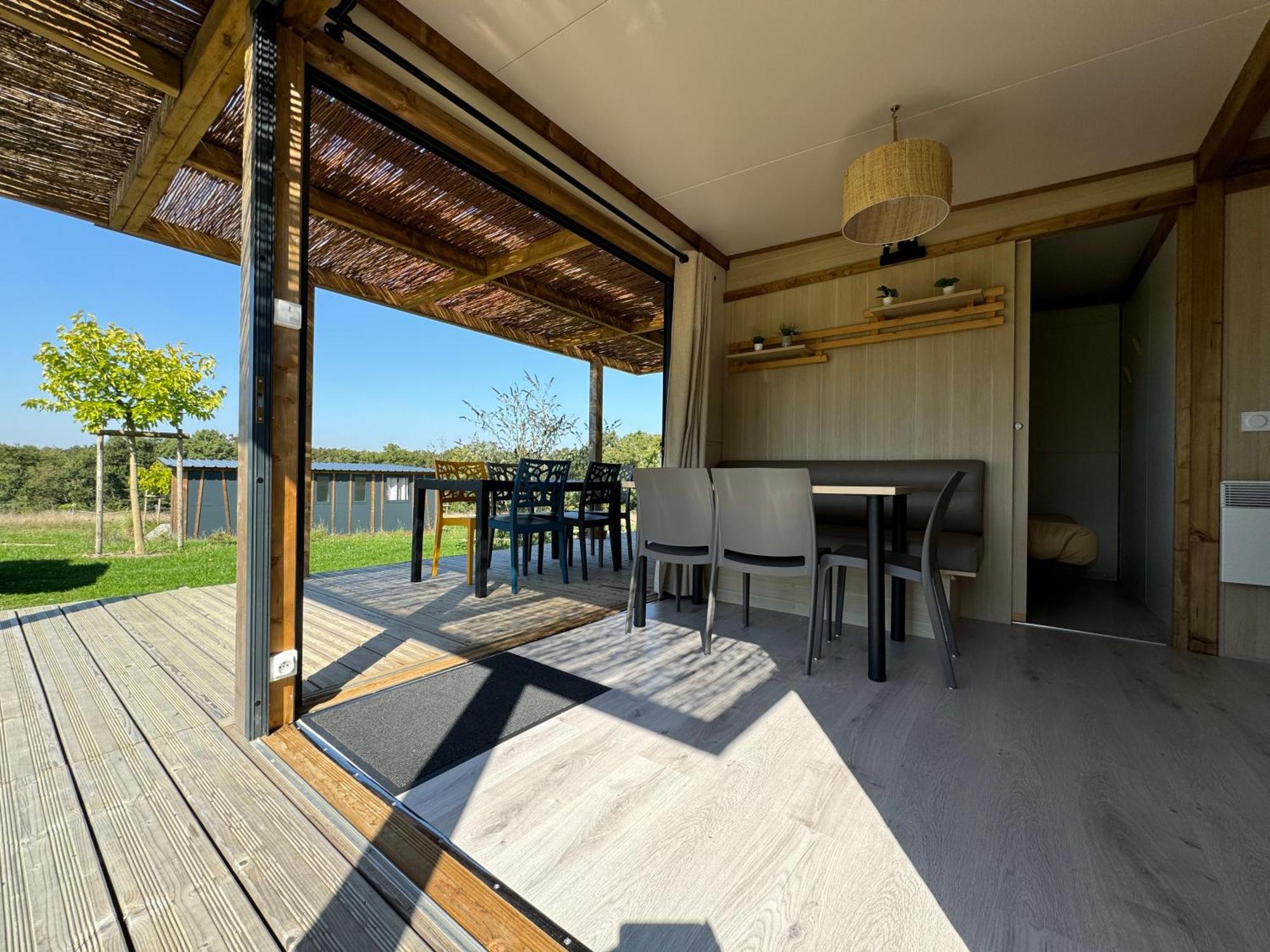 La Buissonniere Lodges Chisseaux Exteriör bild