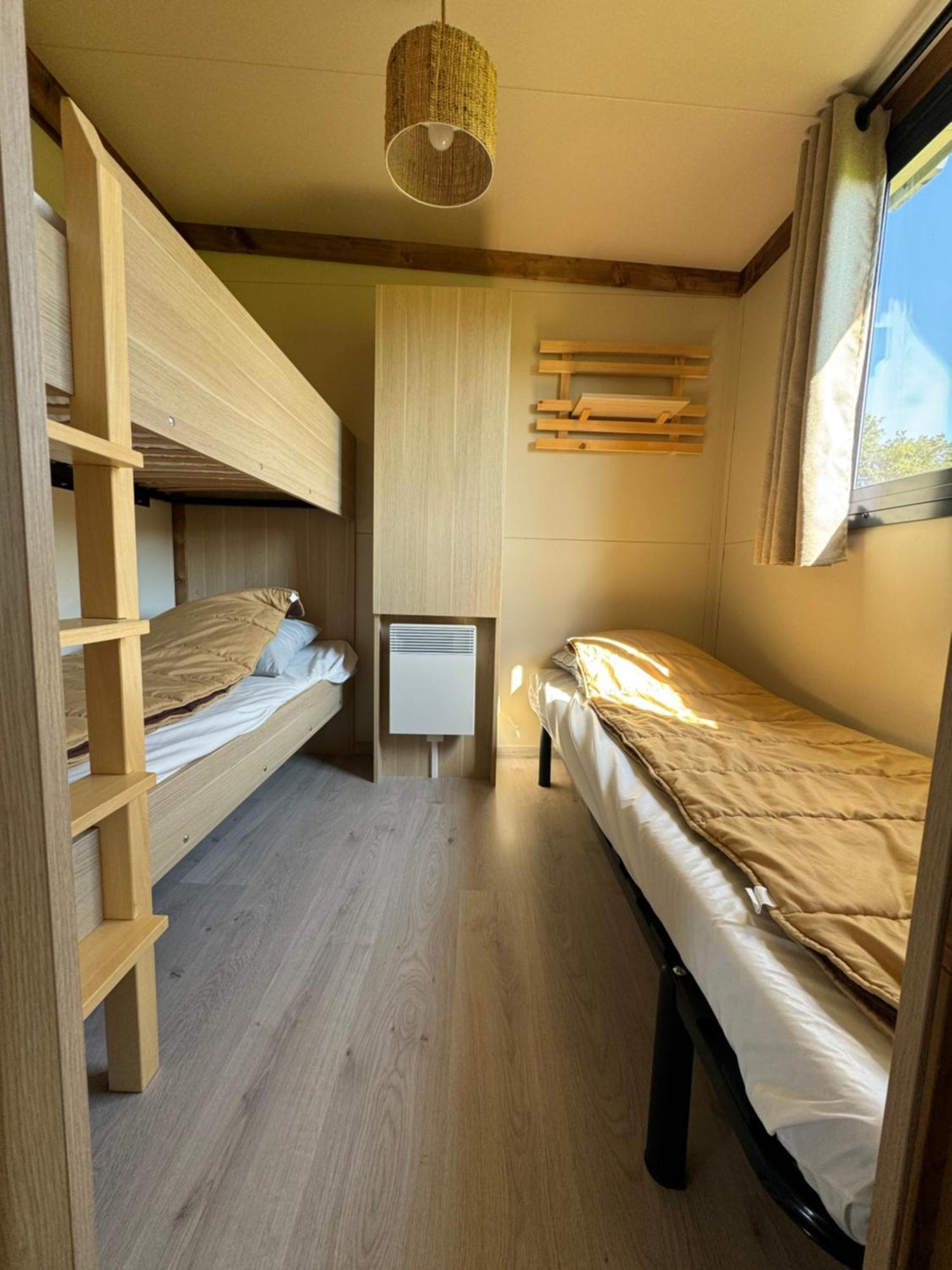 La Buissonniere Lodges Chisseaux Exteriör bild
