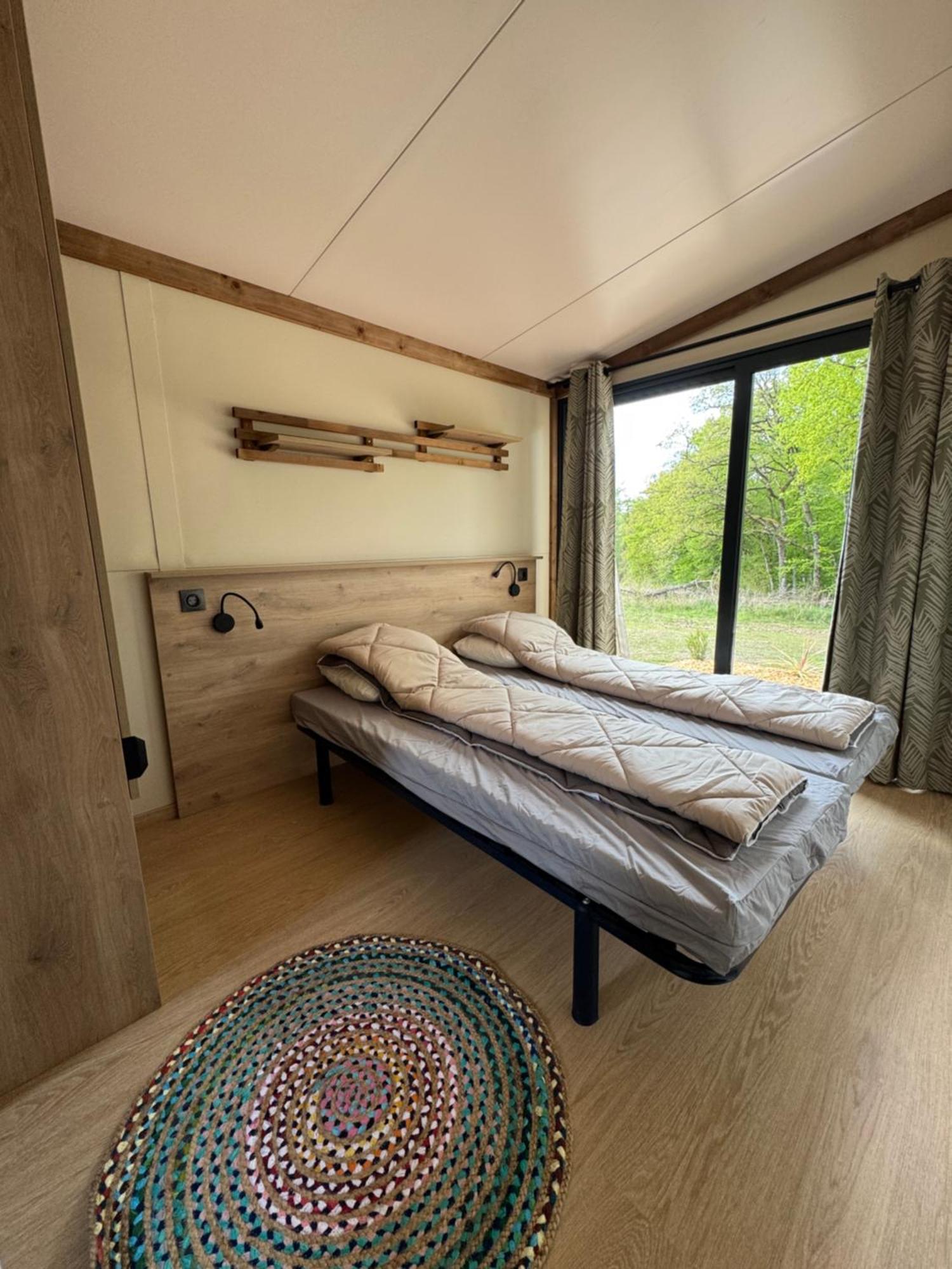La Buissonniere Lodges Chisseaux Exteriör bild